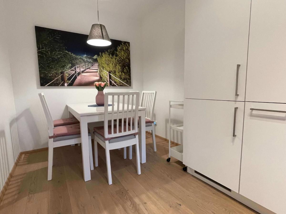 Ferienwohnung Outletcity Metzingen  Ngoại thất bức ảnh
